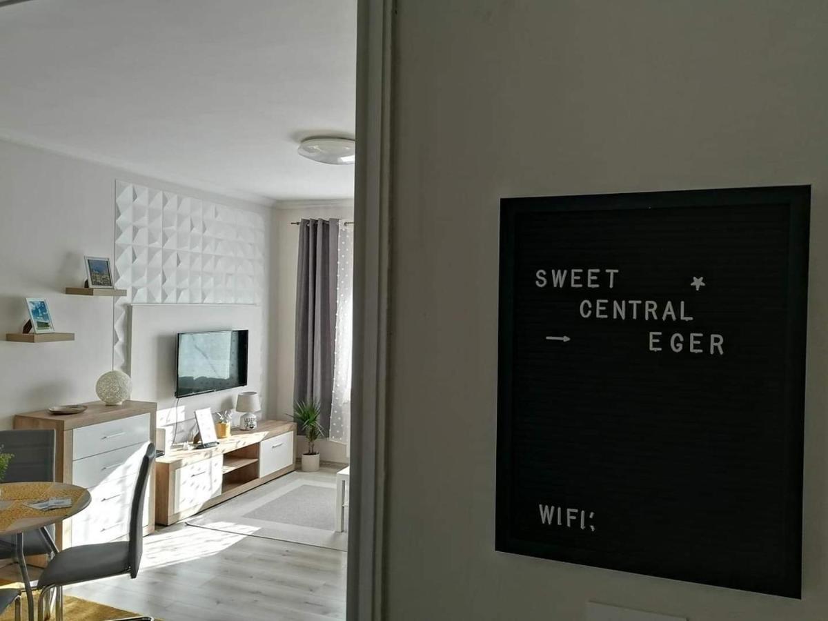 Sweet Central Apartment ,In The City Center เอ็กเกอร์ ภายนอก รูปภาพ