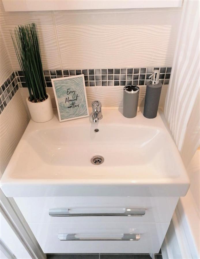 Sweet Central Apartment ,In The City Center เอ็กเกอร์ ภายนอก รูปภาพ